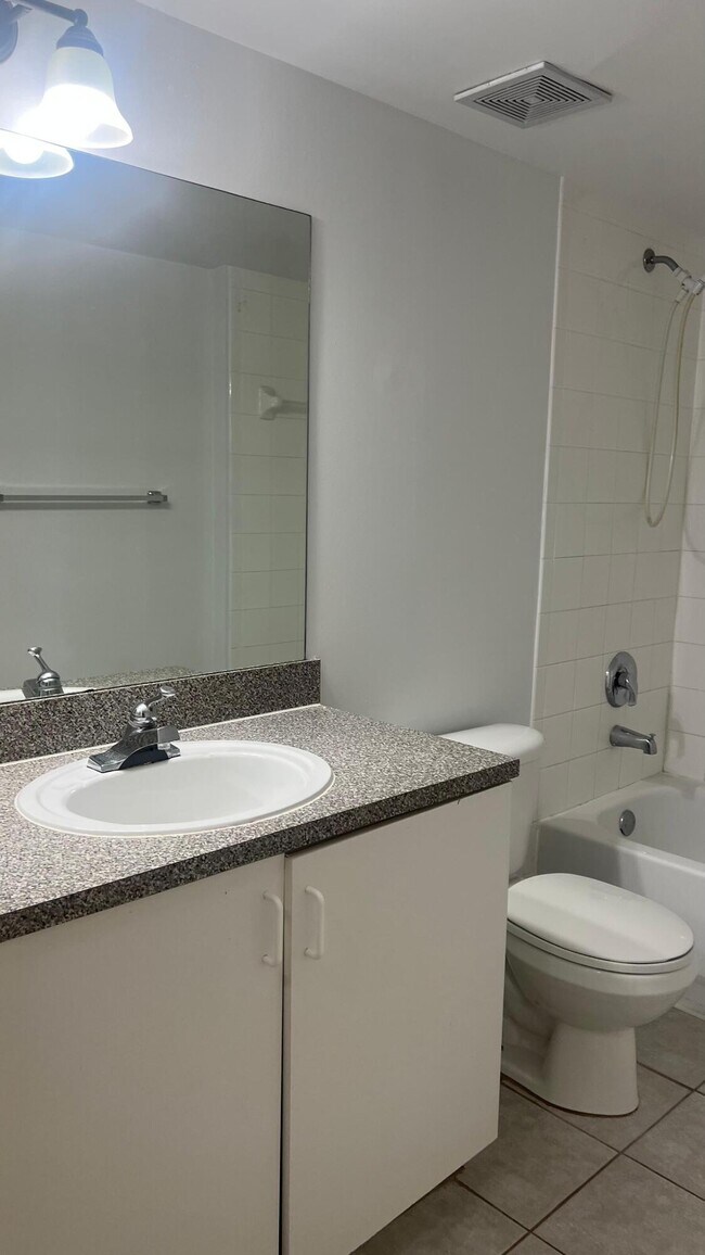 Building Photo - 5021 Wiles Rd