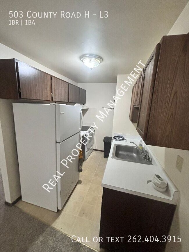 Building Photo - 503 County H