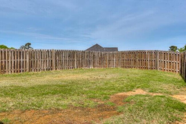 Building Photo - 171 Radcliff Dr