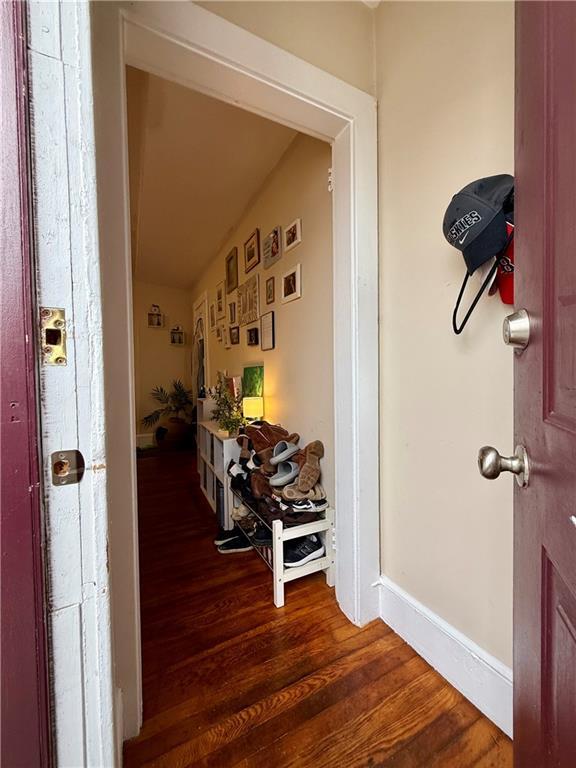 Building Photo - 157 Smith St