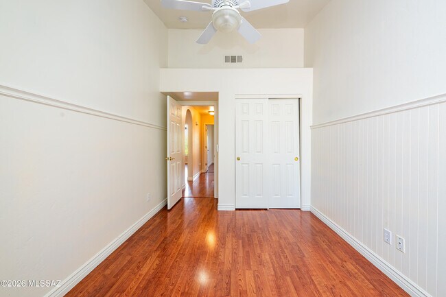 Building Photo - 11776 N Labyrinth Dr