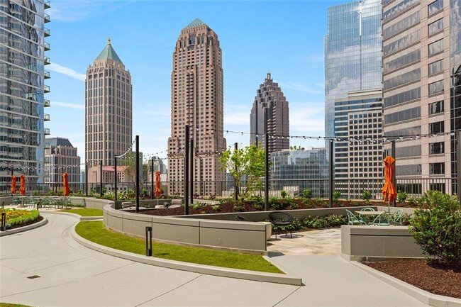 Building Photo - 1080 Peachtree St NE