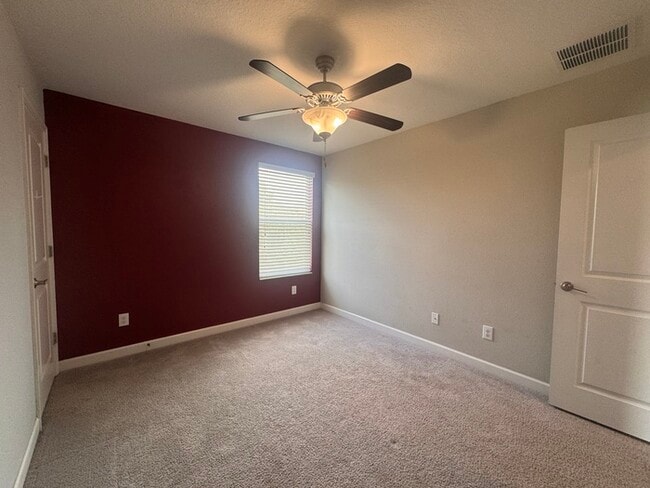 Building Photo - 4 Bedroom/3 Bathroom Enclave at Terra Bella