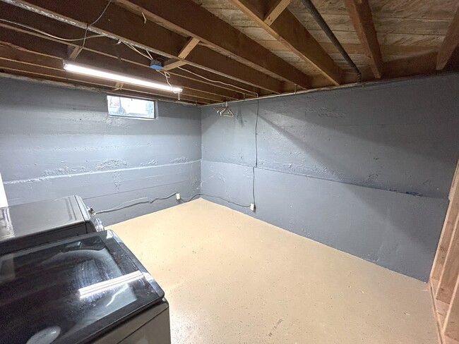 Building Photo - 6655 W 65th Ave