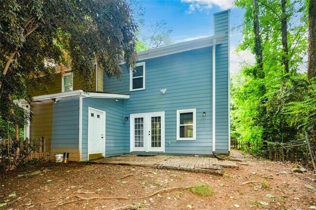 Building Photo - 4544 Coopers Creek Pl SE