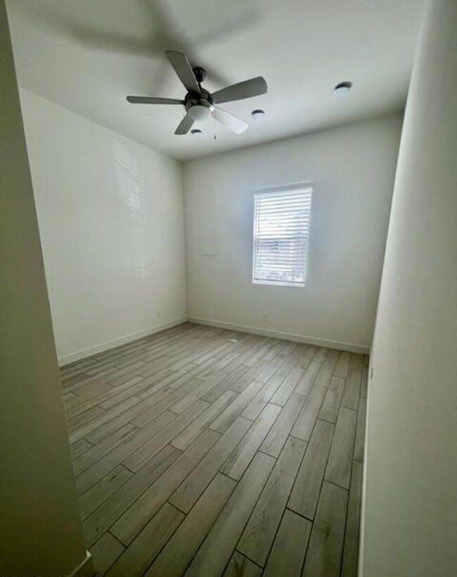 Building Photo - Executive Single-Story 4-Bedroom Rental with $50K+ Upgrades & Indoor-Outdoor Living in Chandler, AZ