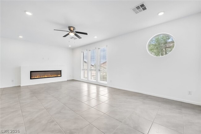 Building Photo - 7754 Misty Oaks Ave
