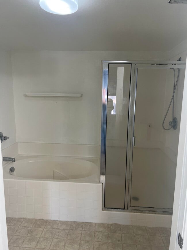 Building Photo - 9728 Marilla Dr