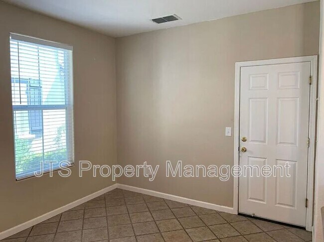 Building Photo - 506 Navigator Dr