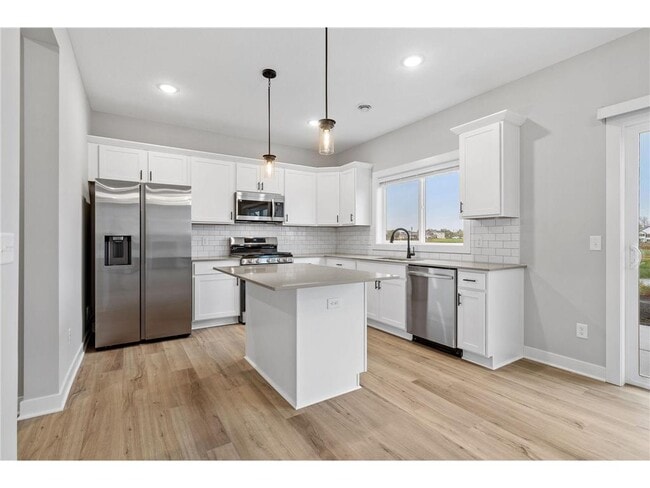 Building Photo - 13218 Jewell St NE