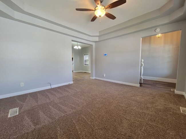 Building Photo - Beautiful 2 bed home