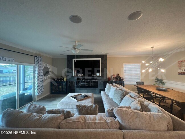 Building Photo - 7592 Rock Brook Dr