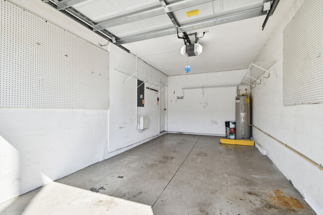 Building Photo - 4221 Winding River Way