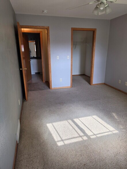 Building Photo - 1008 Georgene St