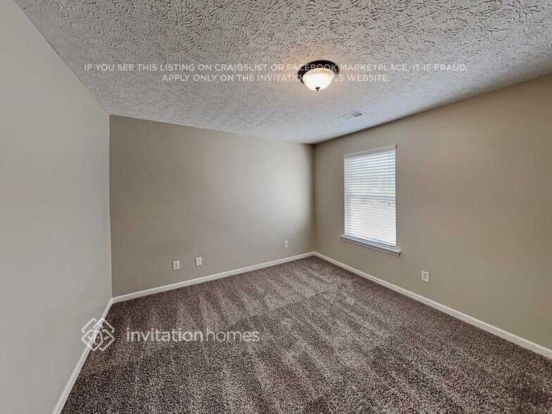 Building Photo - 500 Kensigton Park Dr