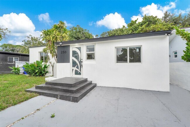 Building Photo - 250 NW 45th St