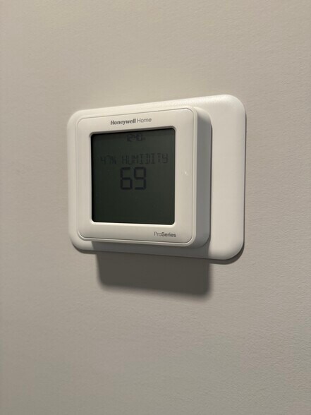 Building Photo - 132 Stratman Dr