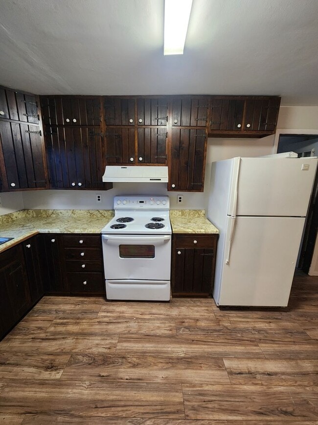 Building Photo - 2317 Richmond Ave