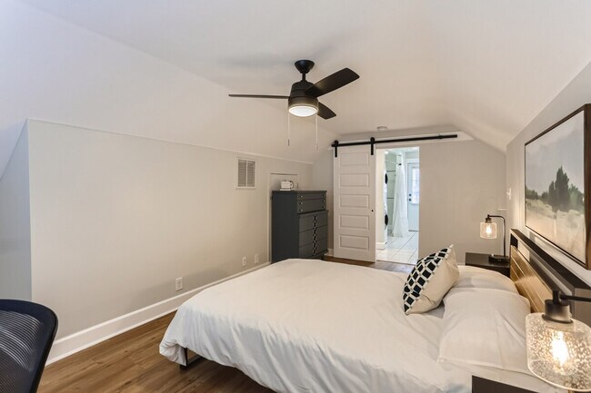 Building Photo - 91 Pearl St