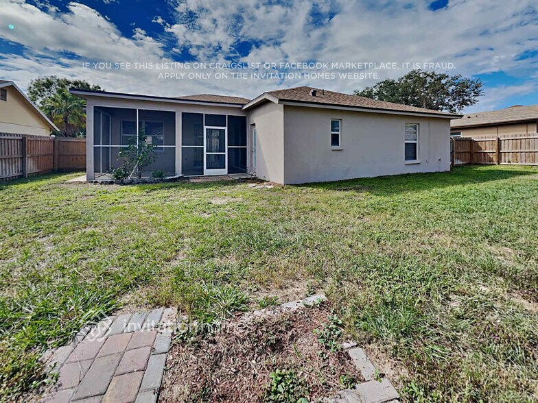 Building Photo - 12708 Shadowcrest Ct