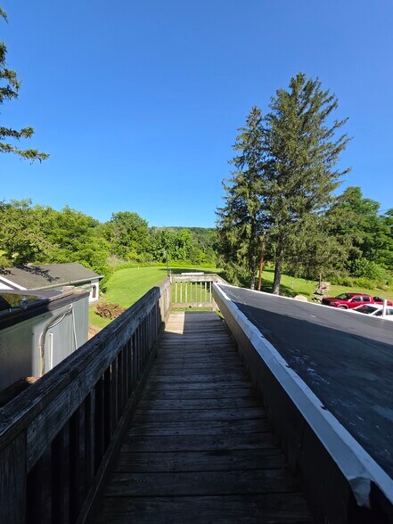 Building Photo - 294 N Church Rd