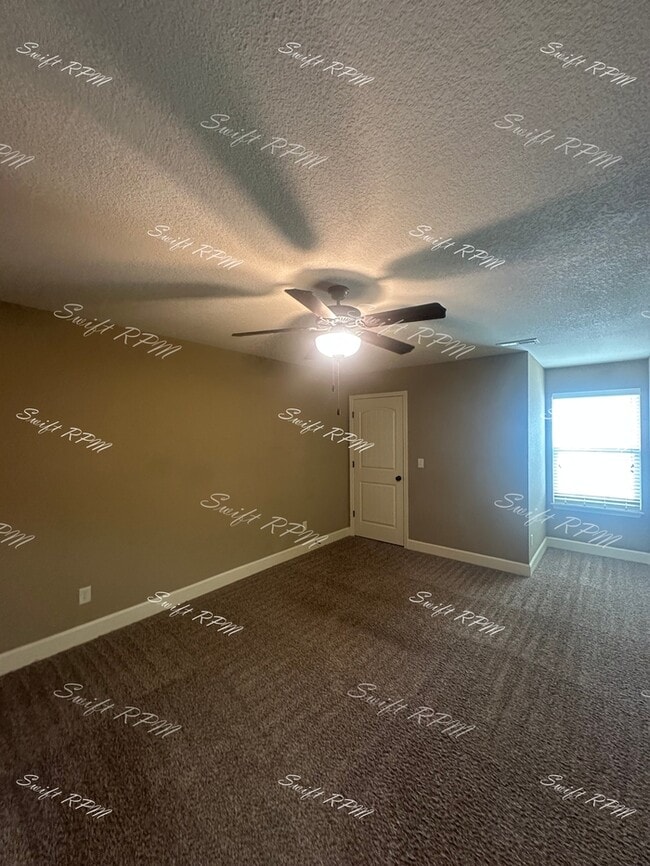 Building Photo - 2215 Burningwood