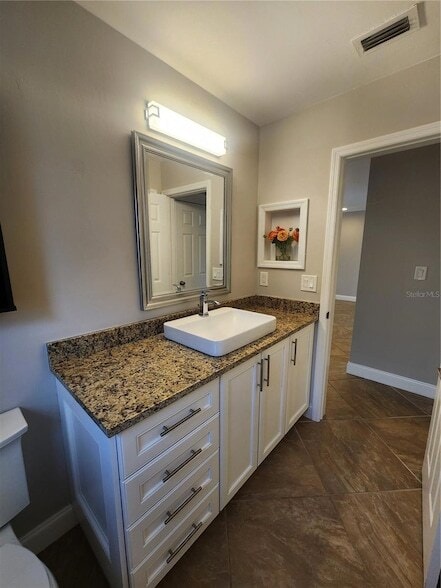 Building Photo - 3409 Montilla Ct