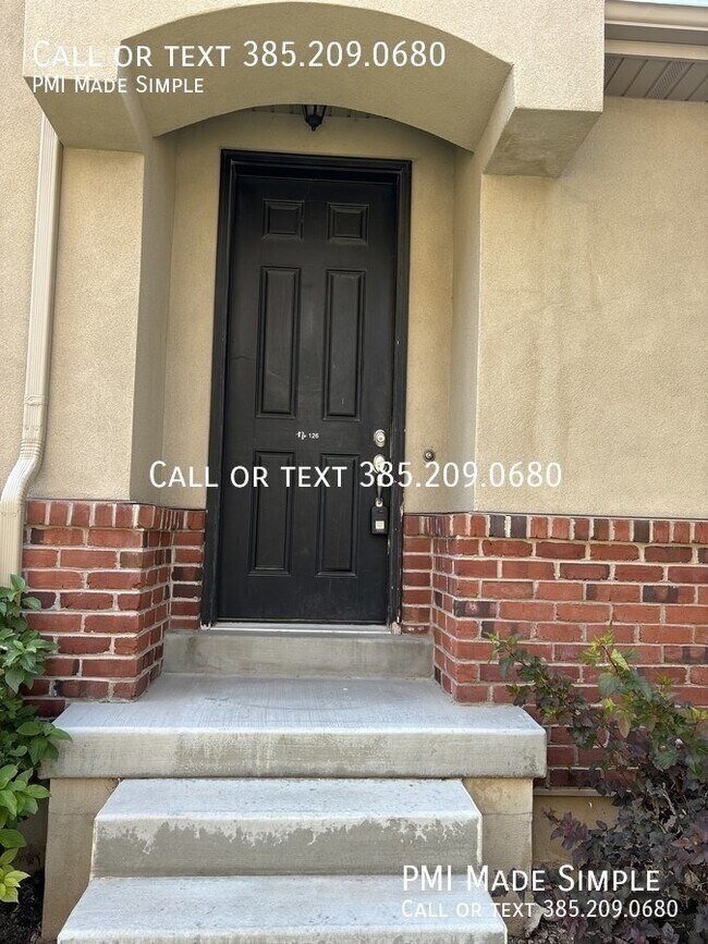 Building Photo - 126 W 3430