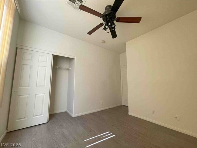 Building Photo - 531 Curtin Ct