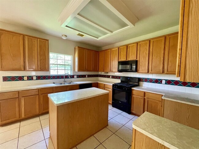 Building Photo - 24231 Pepperrell Pl St