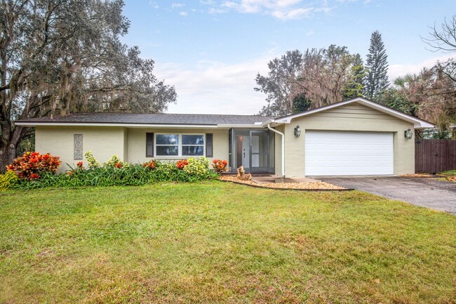 Primary Photo - BEAUTIFUL 3 BEDROOMS SINGLE FAMILY HOME LO...