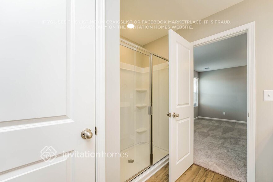 Building Photo - 2093 Boxwood Cir