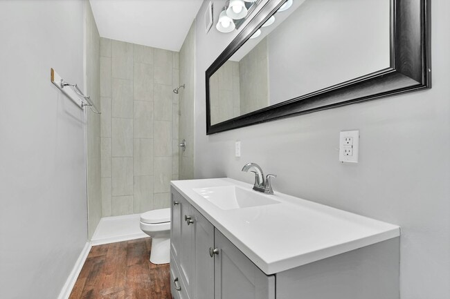 Building Photo - 1518 Howard St