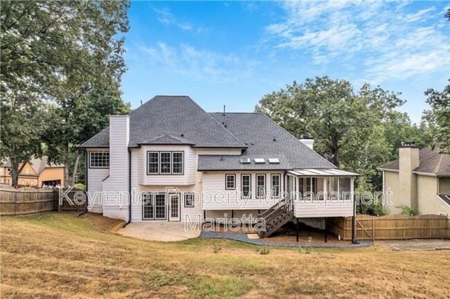 Building Photo - 991 Gentry Ln