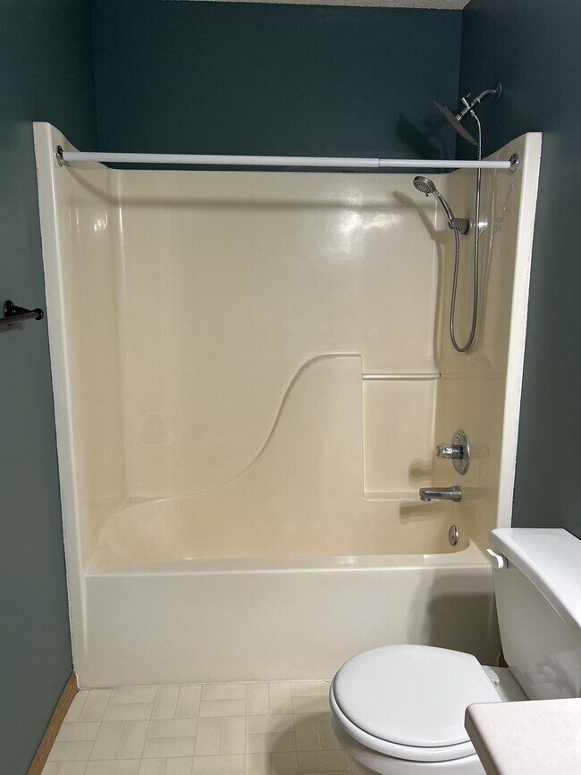 Building Photo - 9059 Oriole Ln