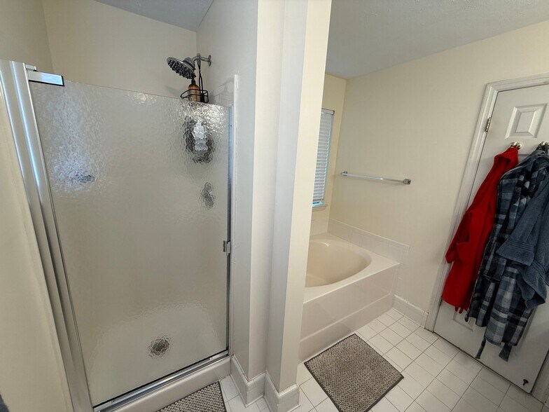 Building Photo - 1313 Brendale Ct