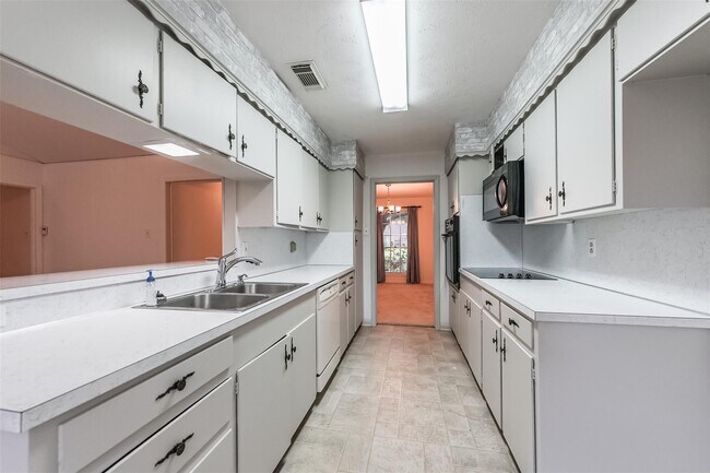 Building Photo - 11531 Kirkmeadow Dr
