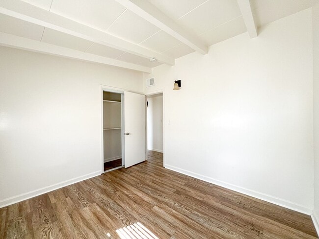 Building Photo - A 3 Bedroom 1 Bath Home with Guest House