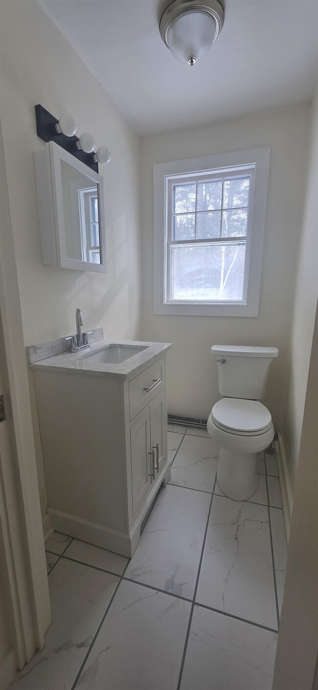 Building Photo - 40 Goyette Ave