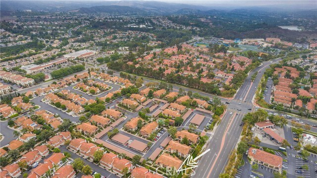 Building Photo - 5 Rosa