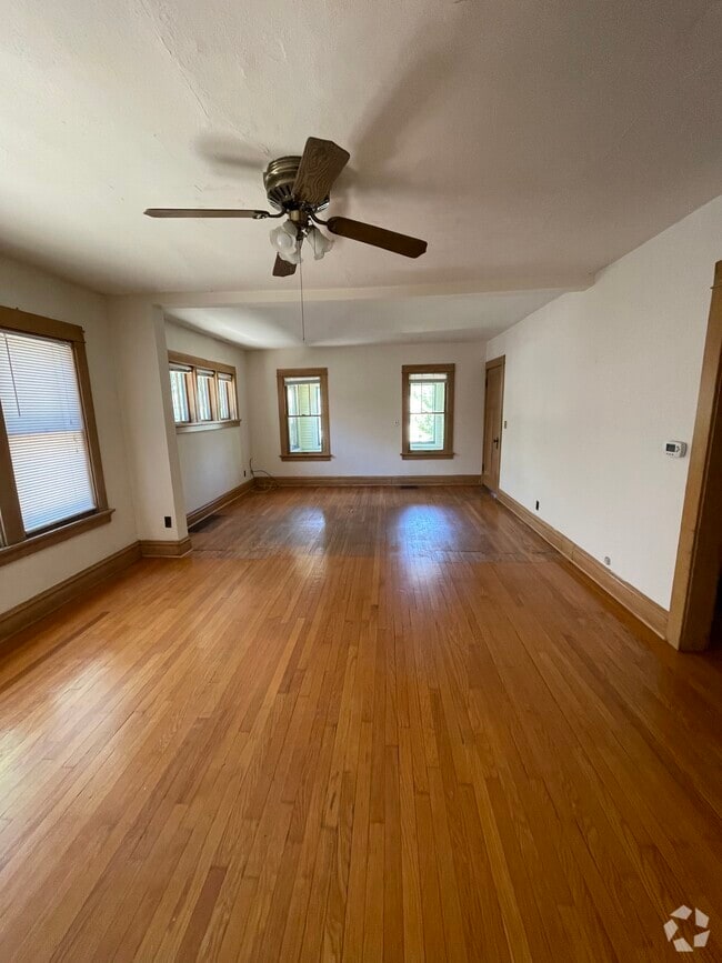 Living/Dining Areas - 2549 Upham St