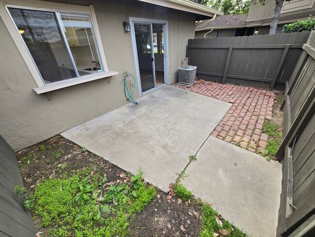 Building Photo - Spacious El Cajon 2-Bedroom Condo with Private Garage