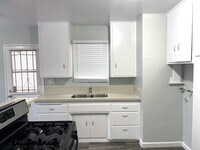 Building Photo - NW2013 (NEW)