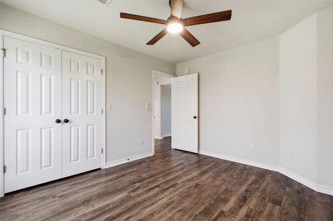 Building Photo - Claremore | 3 Bed | 2 Bath | Large Backyard