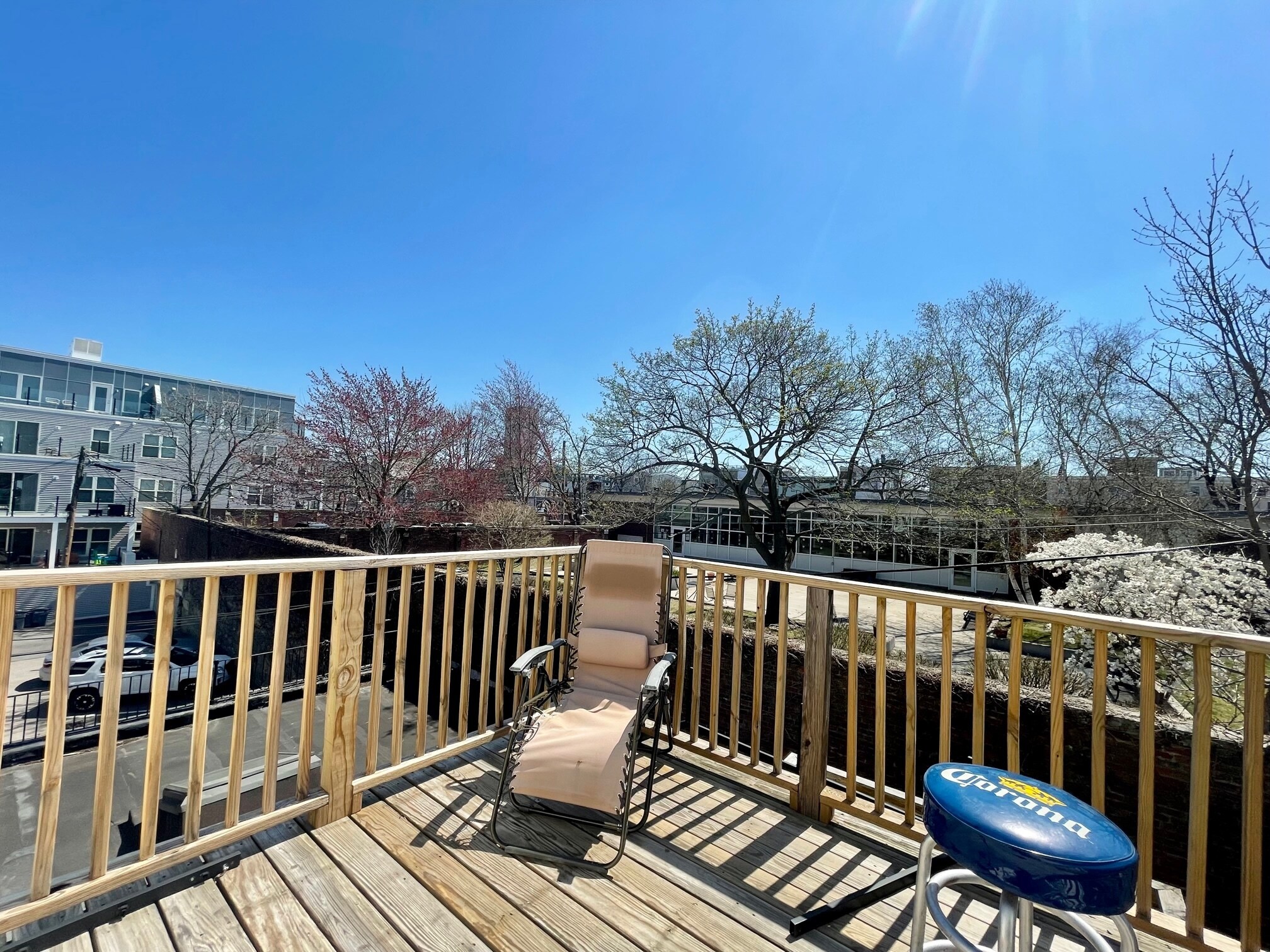 Building Photo - 522 E 3rd St