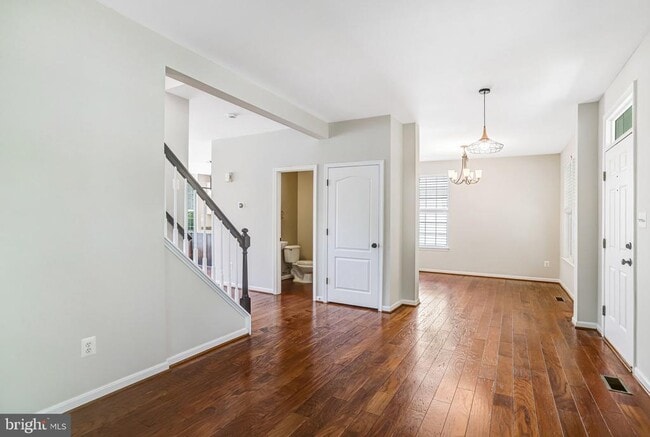 Building Photo - 42985 Chesterton St