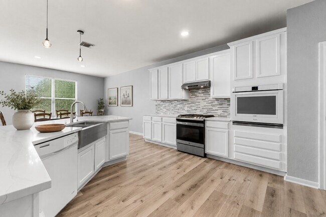 Building Photo - 6638 Autumn Sunset Ln
