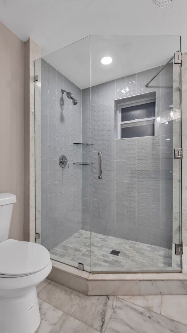 Building Photo - Spacious remodeled South Tampa 4BR/3BA hom...