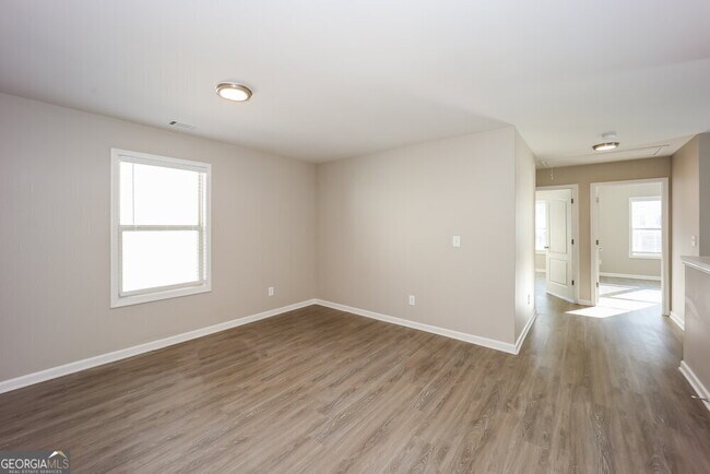 Building Photo - 6494 Splitpine Ct