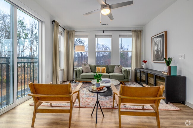 Interior Photo - Alexan Research Park